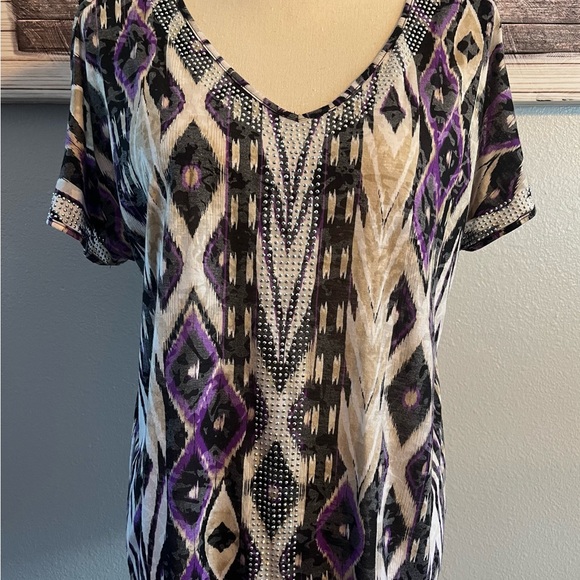 ♥️Beach Inc. Woman’s Cold Shoulder Top with Rhinestones Size Large - Picture 3 of 9